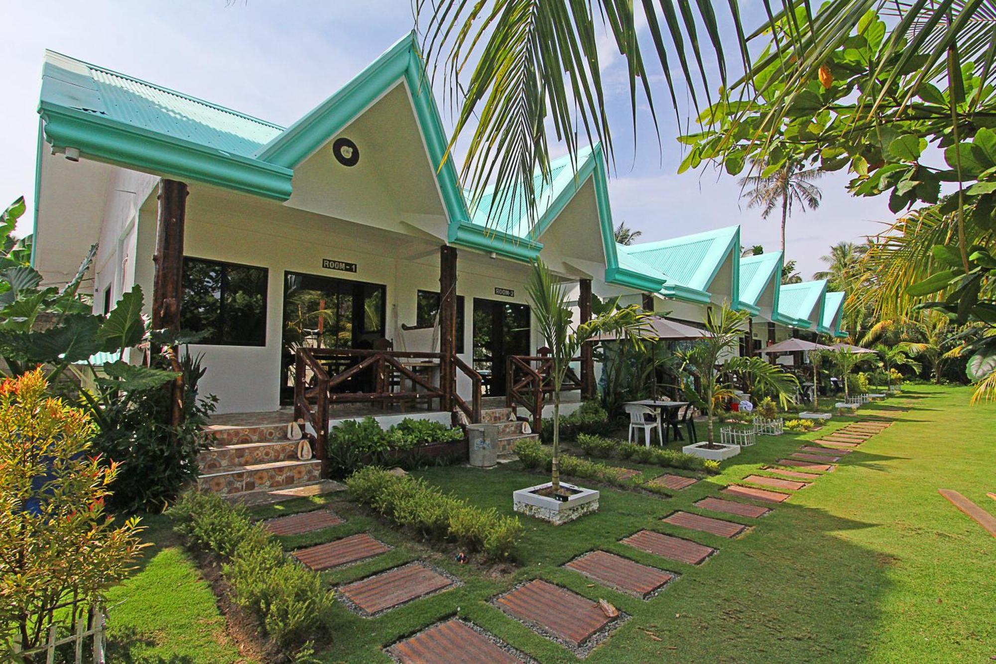 Villa Consolacion Resort Хенерал Луна Екстериор снимка