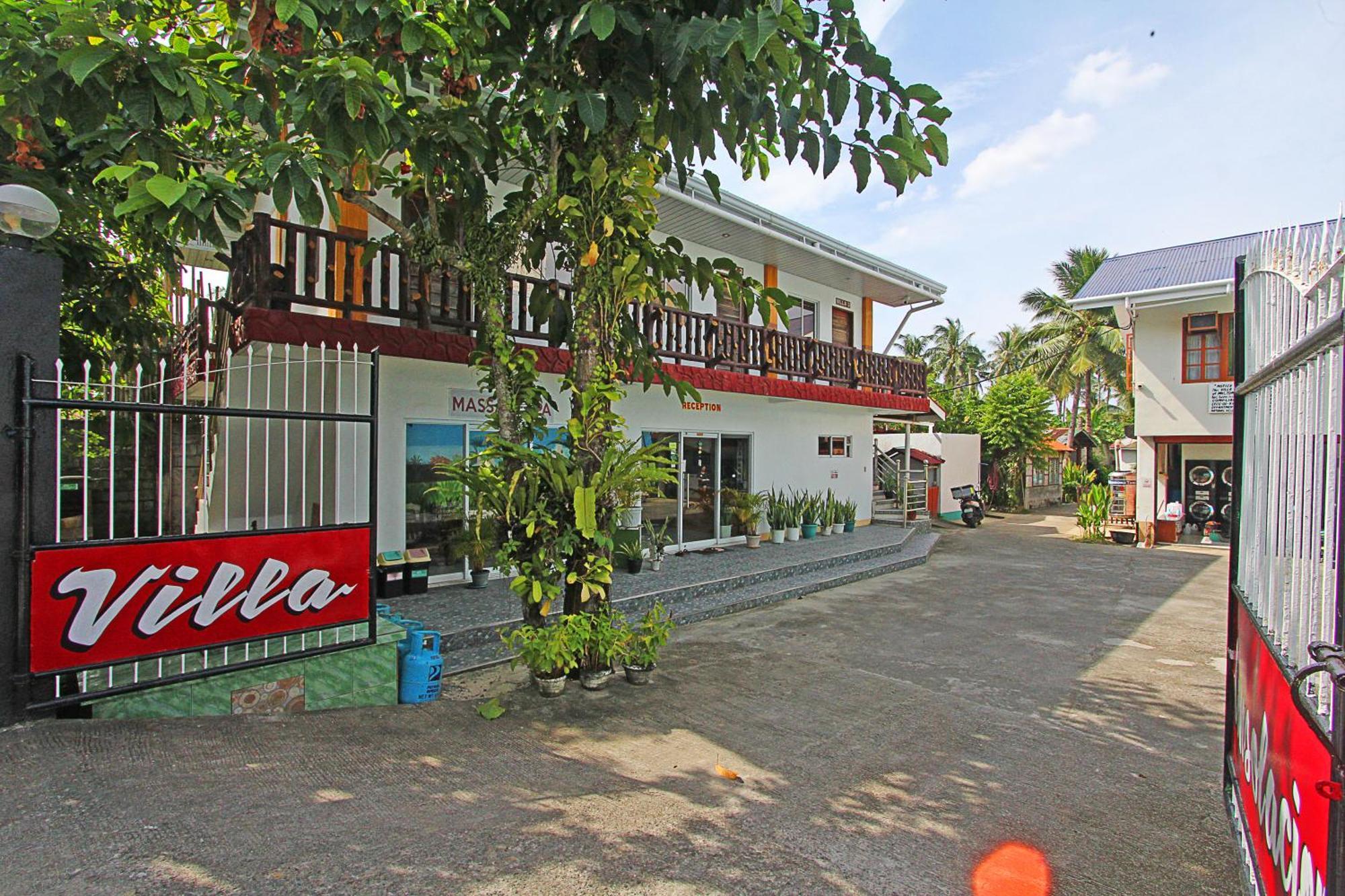 Villa Consolacion Resort Хенерал Луна Екстериор снимка