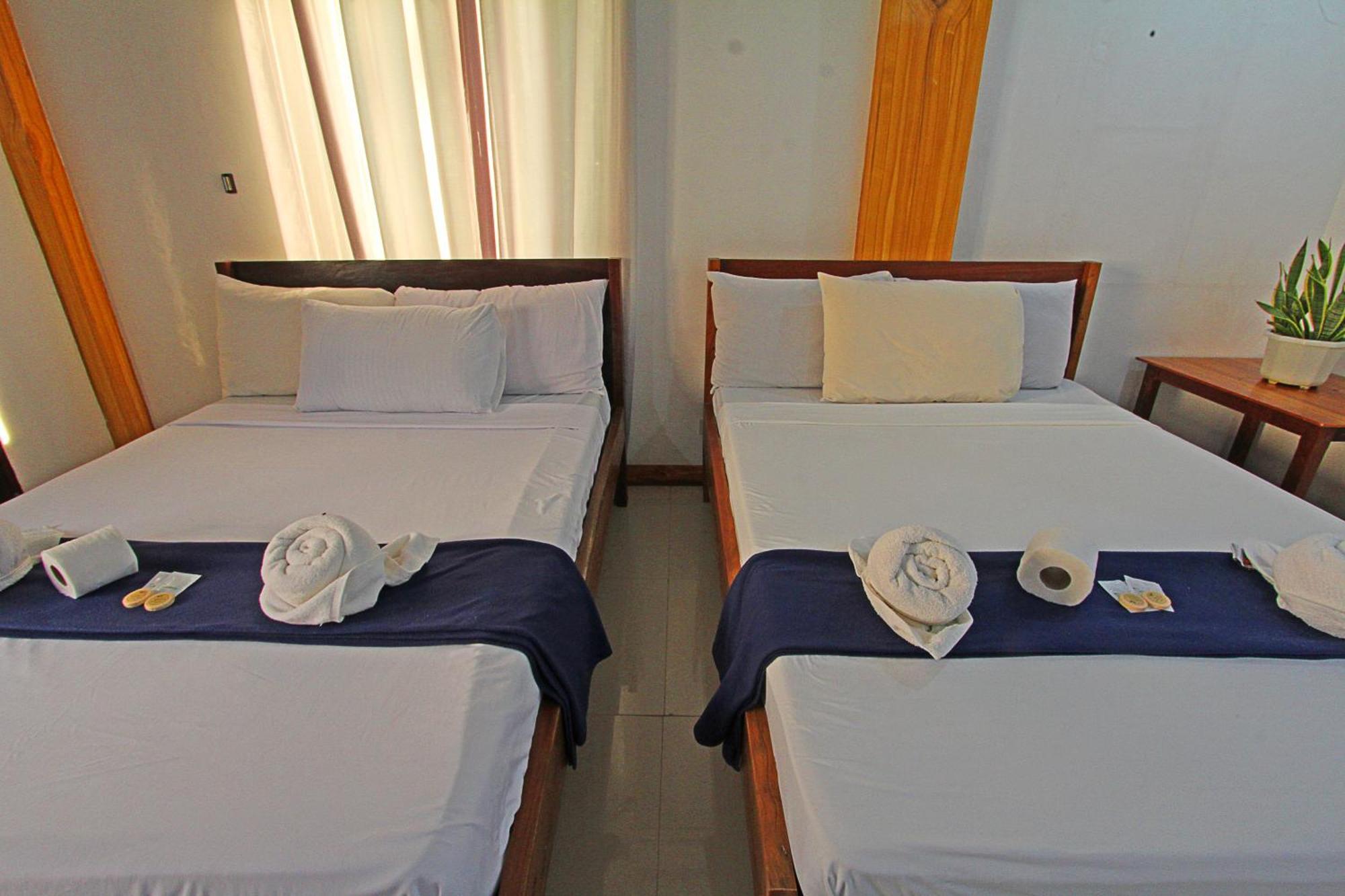 Villa Consolacion Resort Хенерал Луна Екстериор снимка